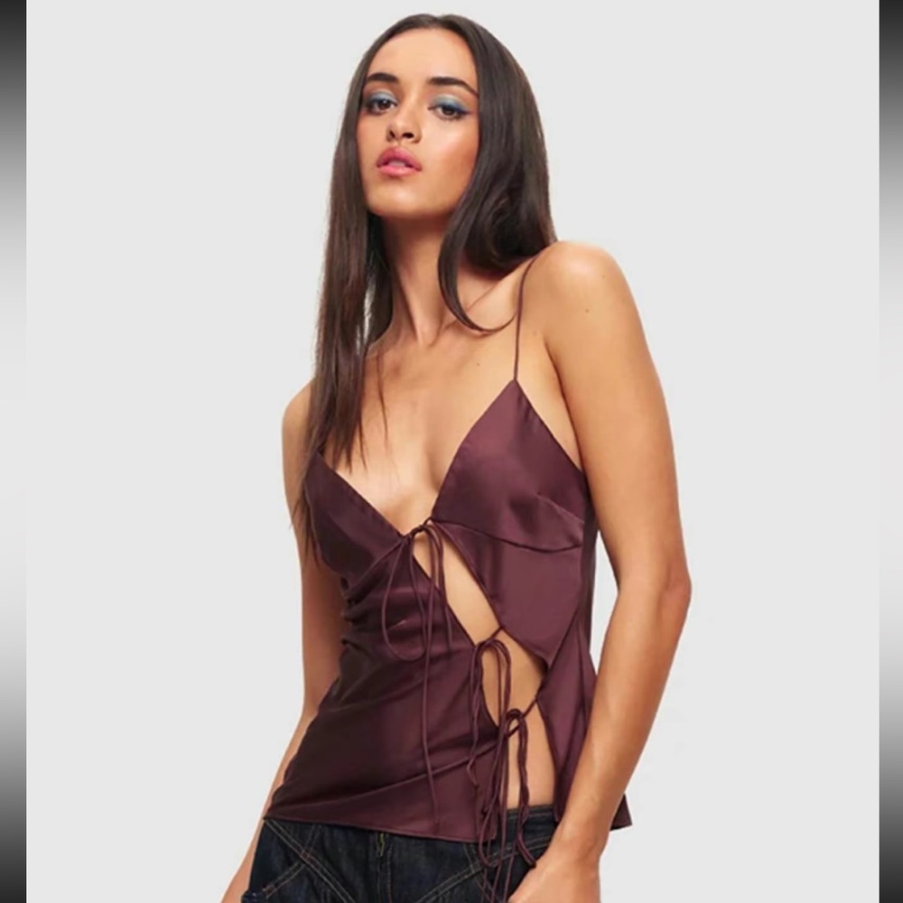 Small Maroon Front Tie Tank
